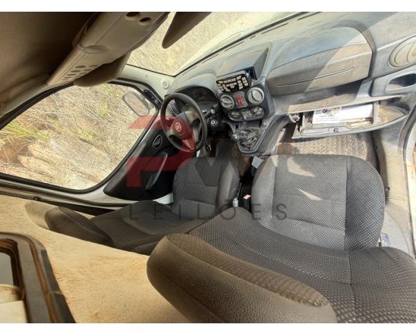 Foto de CAMINHONETE FIAT/DOBLO 1.8 ATENA AMB, ALCOOL/GASOLINA, 2014/2014, BRANCA, CHASSI: 9BD223156E2038559, RENAVAM: 01285141099, NO ESTADO EM QUE SE ENCONTRA.