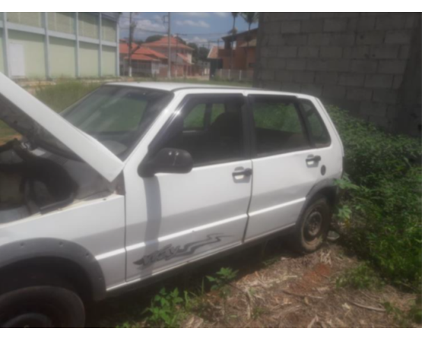 Foto de PAS/AUTOMOVEL FIAT/UNO MILLE WAY ECON, ALCOOL/GASOLINA, 2013/2013, BRANA, PLACA: OQA-4779, RENAVAM: 00538393793, CHASSI: 9BD15844AD6838564, NO ESTADO EM QUE SE ENCONTRA