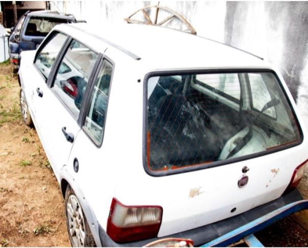 Foto de PAS/AUTOMOVEL FIAT/UNO MILLE WAY ECON, ALCOOL/GASOLINA, 2013/2013, PLACA: OQA-4794, RENAVAM: 00538392231, CHASSI: 9BD15844AD6838565, NO ESTADO EM QUE SE ENCONTRA