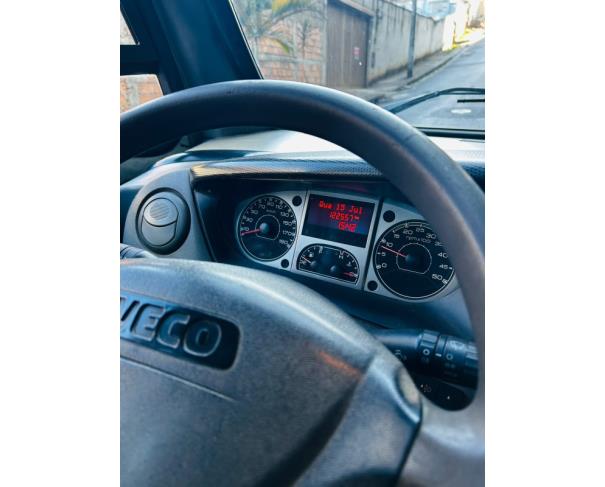 Foto de ONIBUS IVECO/CITYCLASS 70C17, DIESEL, AMARELA, 2012/2013, NO ESTADO EM QUE SE ENCONTRA.
