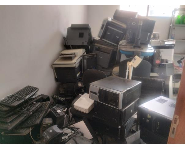 Foto de LOTE CONTENDO MATERIAIS DE INFORMÁTICA E ELETROELETRÔNICOS NO ESTADO EM QUE SE ENCONTRA.