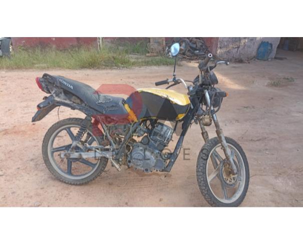 Foto de PASSAGEIRO / MOTOCICLETA DAFRA SPEED 150, 2008/2008, PLACA HCZ-8948, RENAVAM: 00989362892. CHASSI:95VCA1E288M013944, NO ESTADO EM QUE SE ENCONTRA.