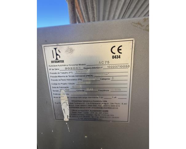 Foto de LOTE CONTENDO AUTOCLAVE, NO ESTADO EM QUE SE ENCONTRA.