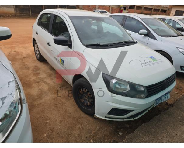 Foto de AUTOMOVEL, VW/GOL 1.0L MC4, BRANCA, 2021/2022, ALCOOL/GASOLINA, CHASSI: 9BWAG45U4NT109589, RENAVAM: 01296786878, NO ESTADO EM QUE SE ENCONTRA.