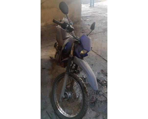 Foto de MOTOCICLE YAMAHA/XTZ 125K, GASOLINA, AZUL, 2007/2007, CHASSI: 9C6KE094070017603, RENAVAM: 00928126374, NO ESTADO EM QUE SE ENCONTRA.