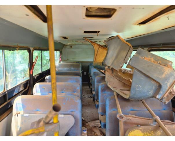 Foto de ONIBUS VW/15.190 EOD E.HD ORE, DIESEL, AMARELA, 2013/2013, CHASSI: 9532E82W7DR344125, RENAVAM: 00574352040, NO ESTADO EM QUE SE ENCONTRA. 