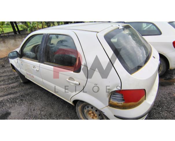 Foto de AUTOMOVEL FIAT/PALIO ATTRACTIV 1.4, 2011/2011, BRANCA, ALCOOL/GASOLINA, CHASSI: ...27871, NO ESTADO EM QUE SE ENCONTRA.