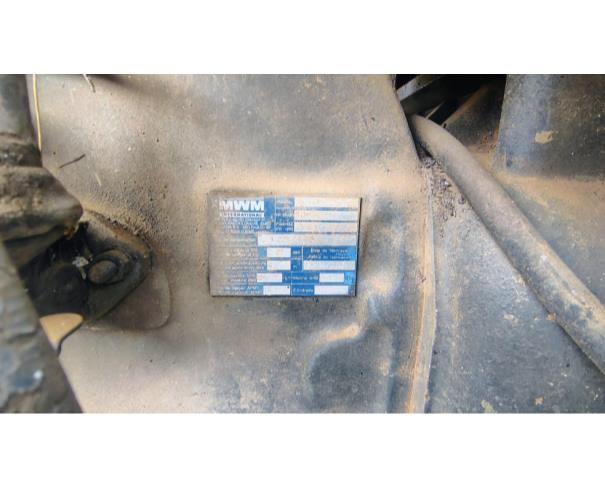 Foto de LOTE CONTENDO 01 TRATOR LS 80, Nº DE SÉRIE: 1080000189, NO ESTADO EM QUE SE ENCONTRA.