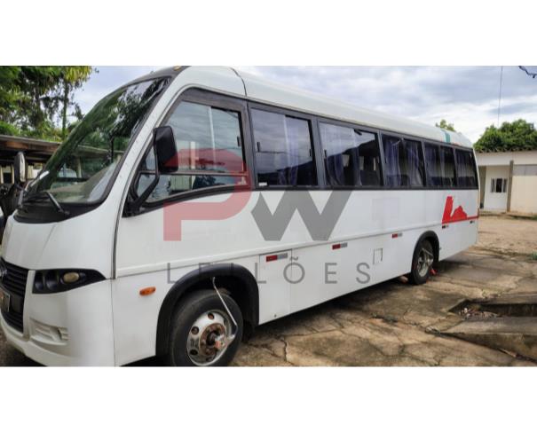 Foto de ONIBUS MARCOPOLO/VOLARE W8 ON, DIESEL, BRANCA, 2008/2009, CHASSI: ...28494, NO ESTADO EM QUE SE ENCONTRA.
