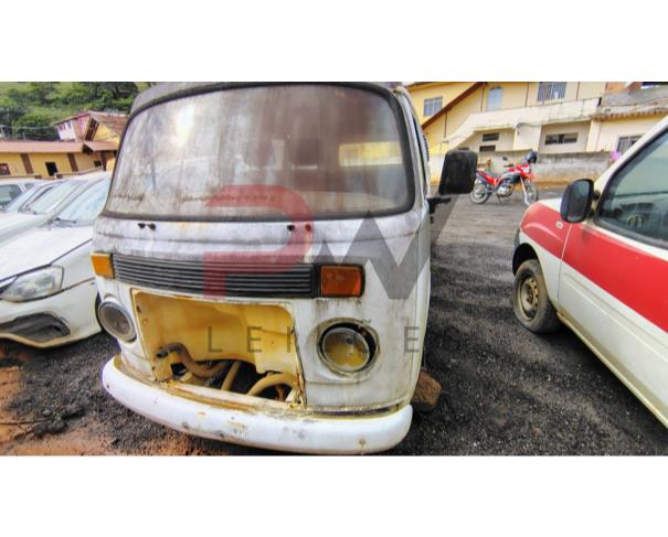 Foto de CAMIONETA VW/KOMBI, 2011/2011,BRANCA, ALCOOL/GASOLINA, CHASSI: ...19879, NO ESTADO EM QUE SE ENCONTRA.