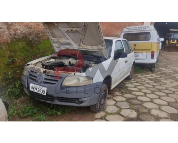 Foto de AUTOMOVEL, VW/GOL 1.0, BRANCA, 2005/2006, ALCOOL/GASOLINA, CHASSI: 9BWCA05W16T078212, RENAVAM: 00872884821, NO ESTADO EM QUE SE ENCONTRA.