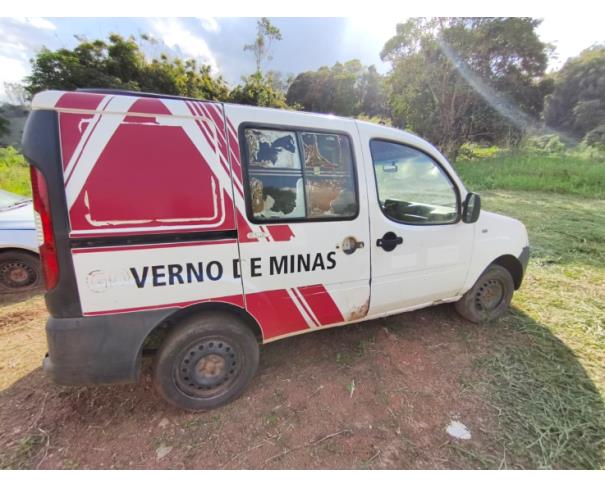 Foto de CAMINHONETE, FIAT/DOBLO RONTAN AMB2, 2013/2013, BRANCA, ALCOOL/GASOLINA, CHASSI: 9BD223153D2031450, RENAVAM: 00544622235, NO ESTADO EM QUE SE ENCONTRA.