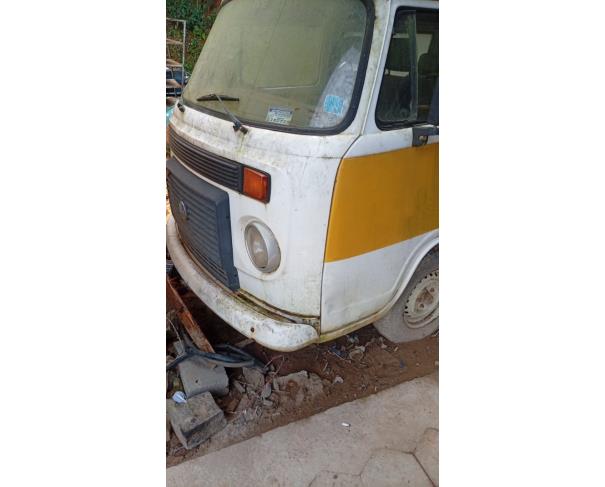 Foto de MICROONIBUS, VW/KOMBI ESCOLAR, BRANCA, 2008/2009, ALCOOL/GASOLINA, CHASSI: 9BWMF07XX9P003601, RENAVAM: 00976295130, NO ESTADO EM QUE SE ENCONTRA.