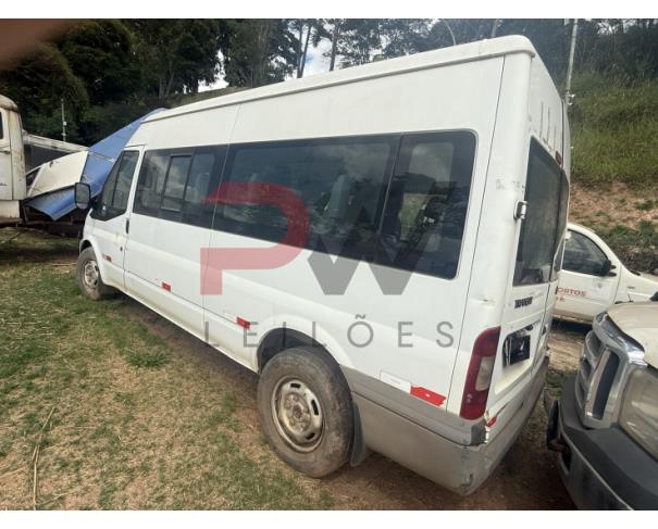 Foto de PASSAGEIRO / MICROONIBUS I/FORD TRANSIT 350L BUS, 2013/2014, DIESEL, BRANCA, CHASSI: WF0DXPTDFETC62391, RENAVAM: 00993565697, NO ESTADO EM QUE SE ENCONTRA. EM FUNCIONAMENTO, MOTOR COM PERDA DE POTÊNCIA.