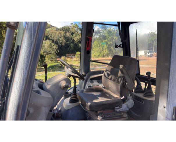 Foto de RETROESCAVADEIRA XCMG, XT870BR, AMARELA, ANO 2021, Nº DE IDENT: XUG08700GMPA0U75, NO ESTADO EM QUE SE ENCONTRA.
