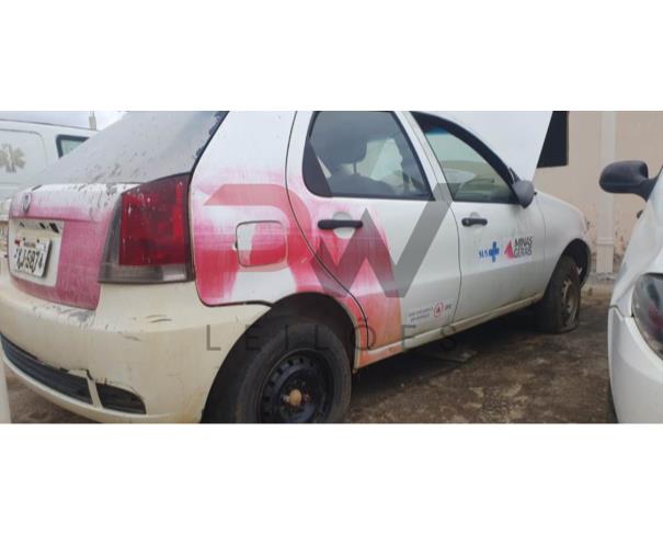 Foto de PASSAGEIRO / AUTOMOVEL FIAT/PALIO FIRE, ALCOOL/GASOLINA, BRANCA, 2015/2016, PLACA PXJ-9874, CHASSI: 9BD17122ZG7570402, RENAVAM: 01077846670, NO ESTADO EM QUE SE ENCONTRA. 