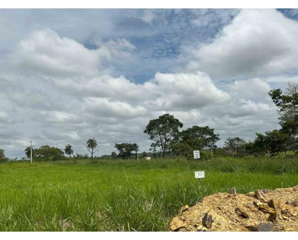 Foto de Chácara 10, Quadra 08, localizada na Rua G, no Chacreamento Espelho D’Água, em Abaeté/MG, com área total de 1.000,00 m², matrícula. nº 29.189 do CRI de Abaeté/MG