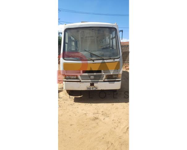 Foto de PASSAGEIRO / ONIBUS M.BENZ/OF 812, DIESEL, BRANCA, 1995/1996, PLACA OQQ-6134, CHASSI: 9BM688187SB076136, RENAVAM: 00546081339, NO ESTADO EM QUE SE ENCONTRA. 