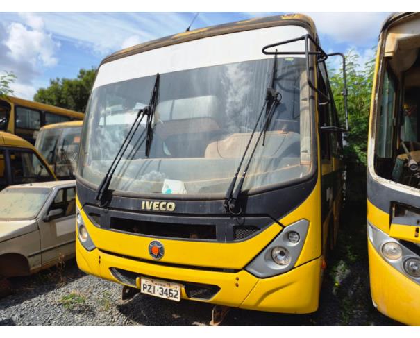 Foto de ONIBUS IVECO/SENIORCLASS 150SE, DIESEL, AMARELA, 2016/2017, CHASSI: 93ZA01LF0H8931338, RENAVAM: 01114105047, NO ESTADO EM QUE SE ENCONTRA.