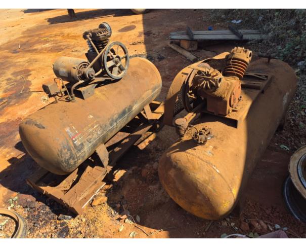 Foto de LOTE CONTENDO 2 (DOIS) COMPRESSORES, NO ESTADO EM QUE SE ENCONTRAM.