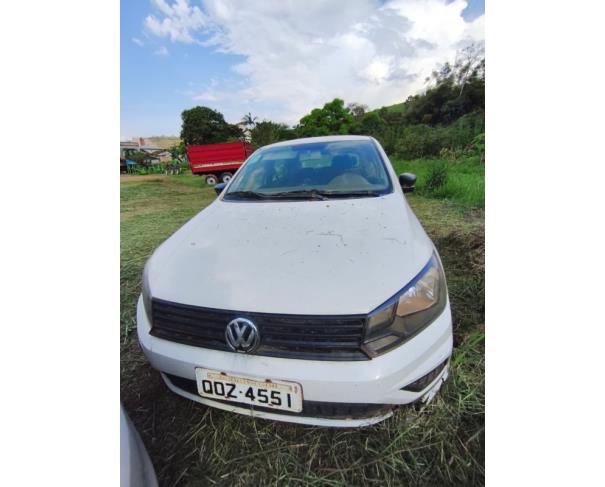Foto de AUTOMOVEL, VW/GOL 1.0L MC4, 2018/2019, BRANCA, ALCOOL/GASOLINA, CHASSI: 9BWAG45U7KT020501, RENAVAM: 01162390082, NO ESTADO EM QUE SE ENCONTRA.