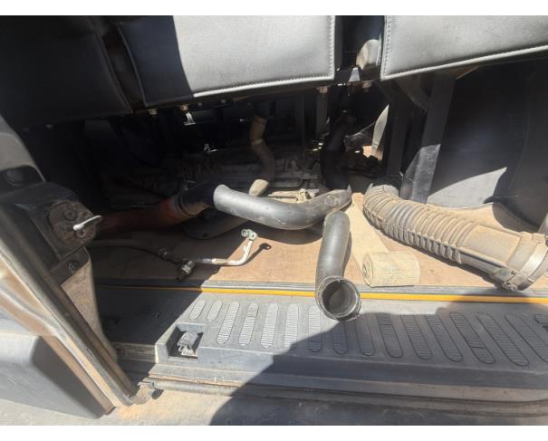 Foto de MICROONIBUS, RENAULT/MASTER TVAN, PRATA, 2018/2019, DIESEL, CHASSI: 93YMAFEXCKJ527982, RENAVAM: 01163348110, NO ESTADO EM QUE SE ENCONTRA.