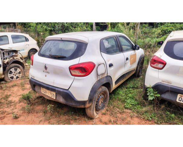 Foto de AUTOMOVEL RENAULT/KWID ZEN 10MT, ALCOOL/GASOLINA, BRANCA, 2019/2020, CHASSI: 93YRBB009LJ996961, RENAVAM: 01197085375, NO ESTADO EM QUE SE ENCONTRA.