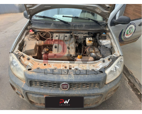 Foto de FIAT/STRADA WORKING, ALCOOL/GASOLINA, PRATA, 2015/2015, CHASSI: ...45316, NO ESTADO EM QUE SE ENCONTRA.