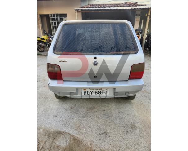 Foto de PASSAGEIRO / FIAT / UNOMILLE FIRE FLEX / Placa: HCY6811 / UF: MG /Município: Conselheiro Pena / Ano fabricação: 2005 / Ano modelo: 2005 / Cor: PRATA / Chassi:9BD15802764726189 / Motor: 146E1011*6496586* /RENAVAM: 00859731235