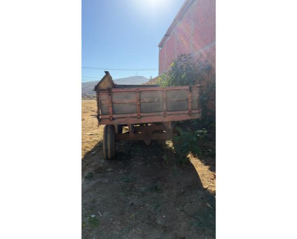 Foto de CARRETA PARA TRATOR DE PNEUS, NO ESTADO EM QUE SE ENCONTRA.