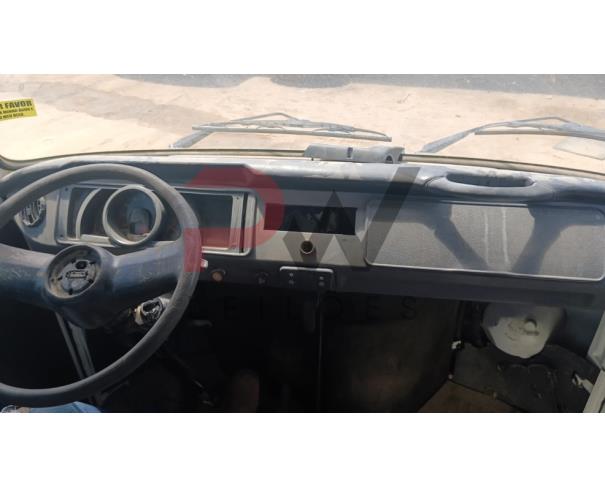 Foto de MIS/CAMIONETA VW/ KOMBI, ALCOOL/GASOLINA, 2013/2013, BRANCA, RENAVAM: 00545898854,  CHASSI: 9BWMF07X0DP018603, NO ESTADO EM QUE SE ENCONTRA.