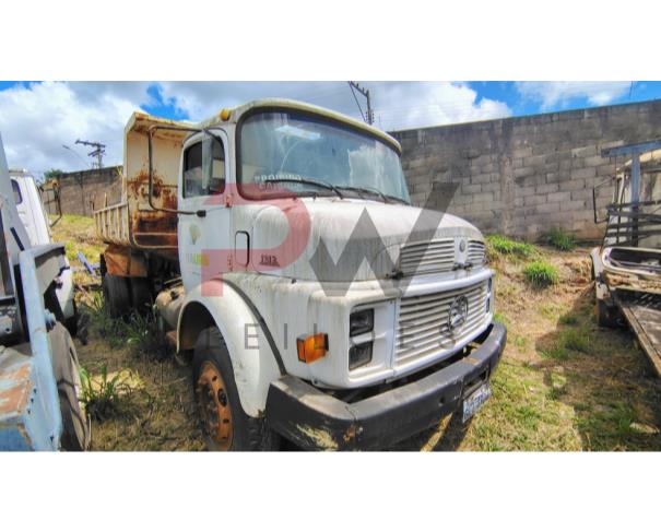 Foto de CARGA / CAMINHAO M.B./M.BENZ L 1313, 1987/1987, DIESEL, BRANCA, CHASSI: 9BM345002GB735163, RENAVAM: 00266596134, NO ESTADO EM QUE SE ENCONTRA. MOTOR AVARIADO.