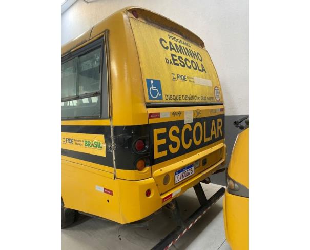 Foto de PASSAGEIRO / ONIBUS MPOLO/VOLARE V8L 4X4 EO, 2013/2014, DIESEL, AMARELA, PLACA OVK – 0G75, RENAVAM: 00656235160, CHASSI: 93PB58M1MEC048540, NO ESTADO EM QUE SE ENCONTRA.