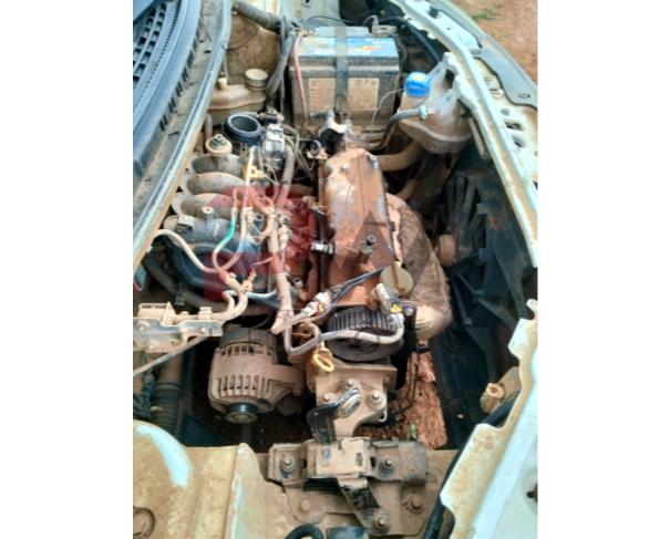 Foto de AUTOMOVEL FIAT/UNO WAY 1.0, ALCOOL/GASOLINA, BRANCA, 2012/2012, CHASSI: 9BD195162C0337217, RENAVAM: 00463084454, NO ESTADO EM QUE SE ENCONTRA.