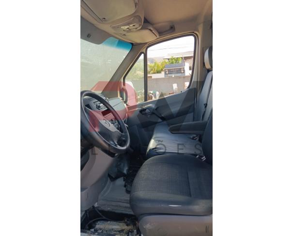 Foto de ESP/CAMINHÃO/AMBULANCIA I/M.BENZ 415 MARIMAR A, DIESEL, 2016/2017, BRANCA, RENAVAM: 01114901390, CHASSI: 8AC906633HE127896, NO ESTADO EM QUE SE ENCONTRA.