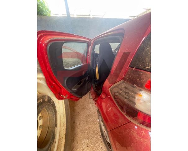 Foto de PASSAGEIRO / AUTOMOVEL FIAT/MOBI EASY, VERMELHA, ALCOOL/GASOLINA, 2018//2019, PLACA QOW-7170, CHASSI: 9BD341A4XKY570374, RENAVAM: 01161588326, NO ESTADO EM QUE SE ENCONTRA. 