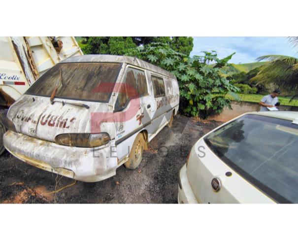 Foto de CAMINHONE I/HYUNDAI H100 VANGLEL, 2001/2001, BRANCA ,DIESEL, CHASSI: ...99674, NO ESTADO EM QUE SE ENCONTRA.