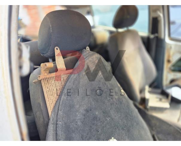 Foto de  AUTOMOVEL, VW/NOVO GOL TL MCV, BRANCA, 2016/2017, ALCOOL/GASOLINA, CHASSI: 9BWAG45UXHT035745, RENAVAM: 01095591395, NO ESTADO EM QUE SE ENCONTRA.