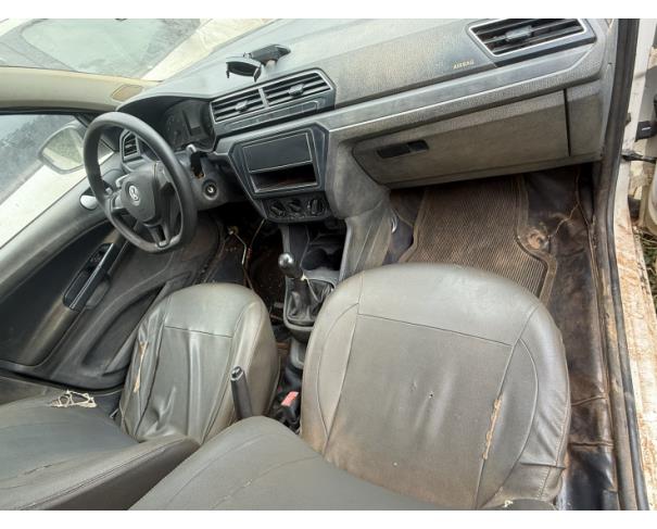 Foto de AUTOMOVEL VW/GOL 1.0L MC4, ALCOOL/GASOLINA, BRANCA, 2021/2022, CHASSI: 9BWAG45U8NT068979, RENAVAM: 01275350213, NO ESTADO EM QUE SE ENCONTRA.