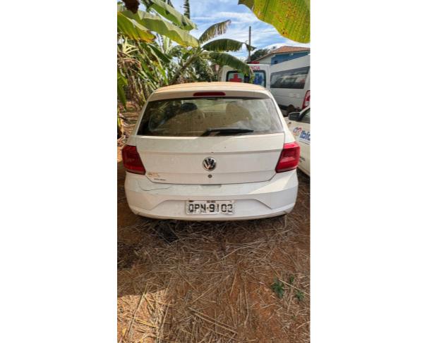 Foto de AUTOMOVEL VW/GOL 1.6L MB5, ALCOOL/GASOLINA, BRANCA, 2018/2019, CHASSI: 9BWAB45U8KT071164, RENAVAM: 01171059580, NO ESTADO EM QUE SE ENCONTRA.