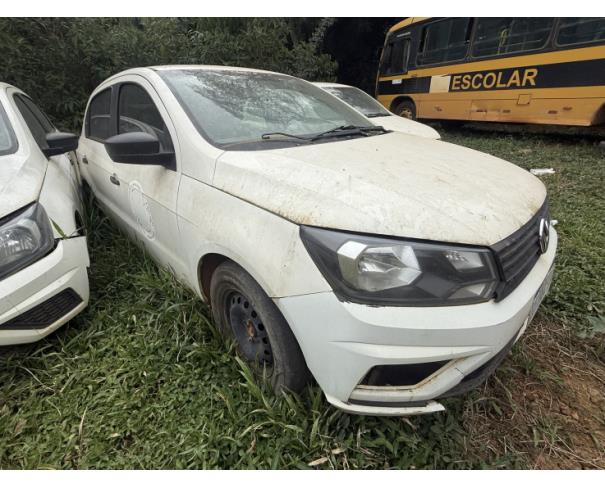 Foto de AUTOMOVEL VW/GOL 1.0L MC4, ALCOOL/GASOLINA, BRANCA, 2020/2021, CHASSI: 9BWAG45U2MT032459, RENAVAM: 01234447476, NO ESTADO EM QUE SE ENCONTRA.