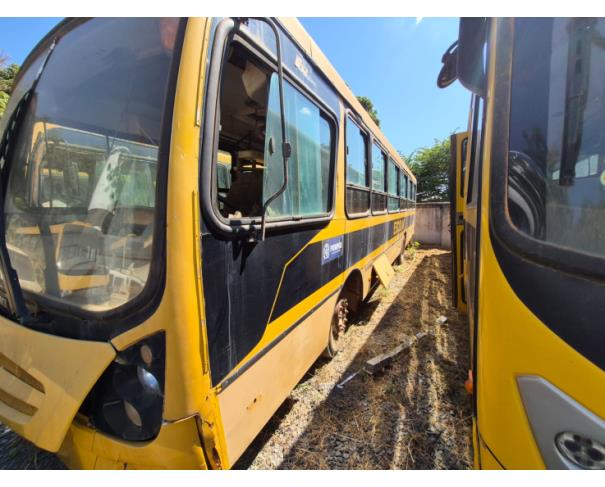 Foto de ONIBUS  M.BENZ/INDUSCAR FOZ U, DIESEL, AMARELA, 2010/2010, CHASSI: 9BM384067AB724325, RENAVAM: 00226543730, NO ESTADO EM QUE SE ENCONTRA. 