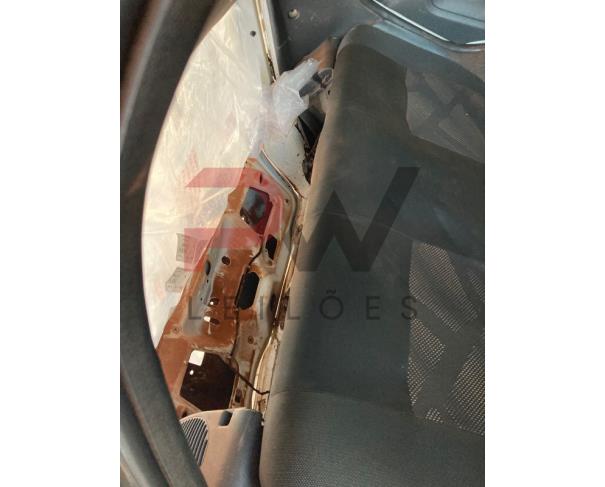 Foto de AUTOMOVEL FIAT/PALIO FIRE, ALCOOL/GASOLINA, BRANCA, 2014/2015, CHASSI: ...92980, NO ESTADO EM QUE SE ENCONTRA.