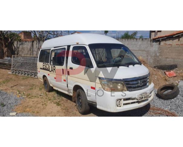 Foto de PASSAGEIRO / MICROONIBUS I/JINBEI VKNVAN, GASOLINA, BRANCA, 2015/2016, PLACA QNM-4482, CHASSI: LSYHDAAB0GK018719, RENAVAM: 01133169209, NO ESTADO EM QUE SE ENCONTRA.