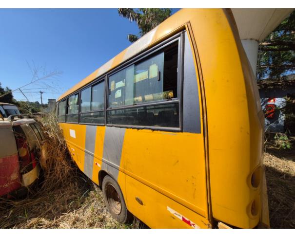 Foto de MARCOPOLO/VOLARE V8L ESC, DIESEL, AMARELA, 2009/2009, CHASSI: 93PB42G3P9C030052, RENAVAM: 00150802269, NO ESTADO EM QUE SE ENCONTRA.
