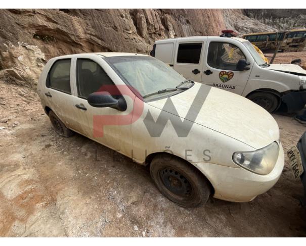 Foto de AUTOMOVEL FIAT/PALIO FIRE, ALCOOL/GASOLINA, 2016/2016, BRANCA, CHASSI: 9BD17122ZG7591921, RENAVAM: 01102445875, NO ESTADO EM QUE SE ENCONTRA.