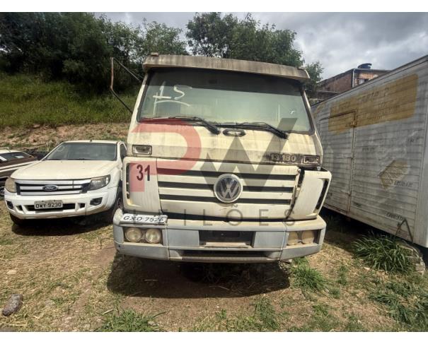 Foto de CARGA / CAMINHAO VW/13.180, 2000/2000, DIESEL, AZUL, CHASSI: 9BWX2VHP1YRY03663, RENAVAM: 00735554382, NO ESTADO EM QUE SE ENCONTRA. MOTOR AVARIADO.