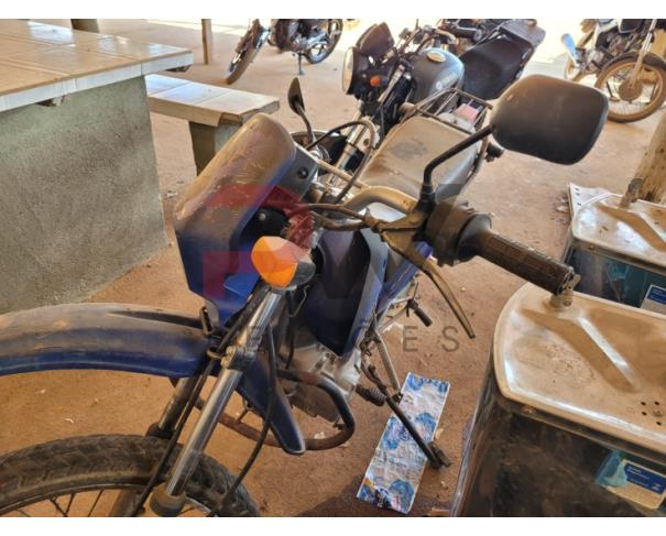 Foto de PASSAGEIRO / MOTOCICLETA HONDA/XLR 125, 2002/2002, AZUL, GASOLINA, PLACA GYH-0B54, CHASSI: 9C2JD17102R008590, RENAVAM: 789391716, NO ESTADO EM QUE SE ENCONTRA.