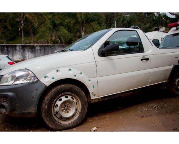 Foto de CAR/CAMINHONETE/C.ABERT FIAT/STRADA WORKING, ALCOOL/GASOLINA, 2014/2015,BRANCA, PLACA: PUD-9122, RENAVAM: 01011766393, CHASSI: 9BD578141F7833476, NO ESTADO EM QUE SE ENCONTRA.
