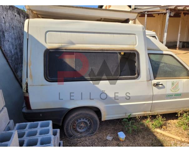 Foto de ESPECIAL / CAMINHONETE FIAT/FIORINO UNIVIDAS AM, 2012/2013, BRANCA, ALC/GASOL, PLACA OOV-6408, CHASSI: 9BD255049D8950248, RENAVAM: 488922364, NO ESTADO EM QUE SE ENCONTRA.